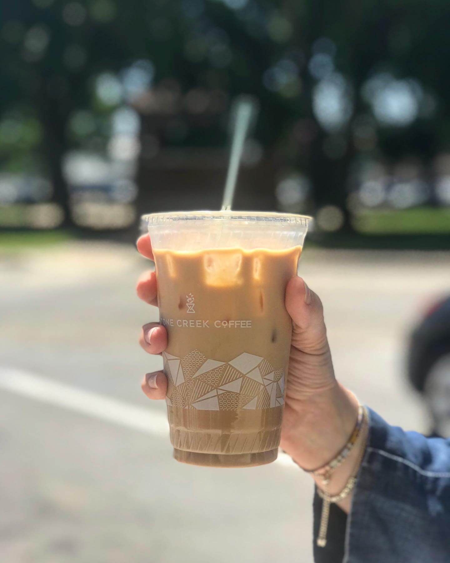 2894 On Main (Coffee) Image